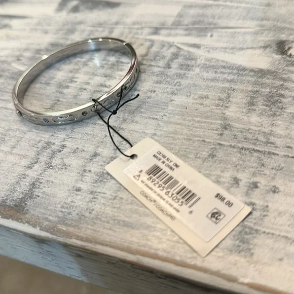 Coach Signature Hinged Bangle - Picture 5 of 6